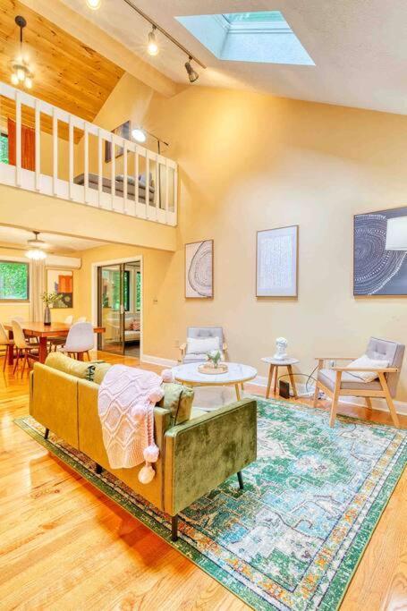 Grand Woodland Retreat - Hot Tub - Game * Gouldsboro
